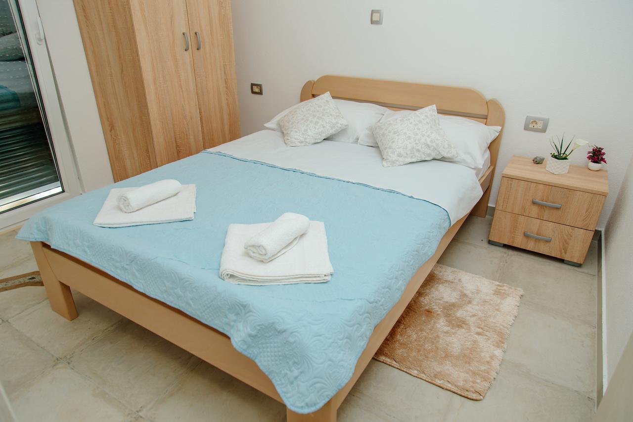 Apartmani Mozaici Risan Εξωτερικό φωτογραφία