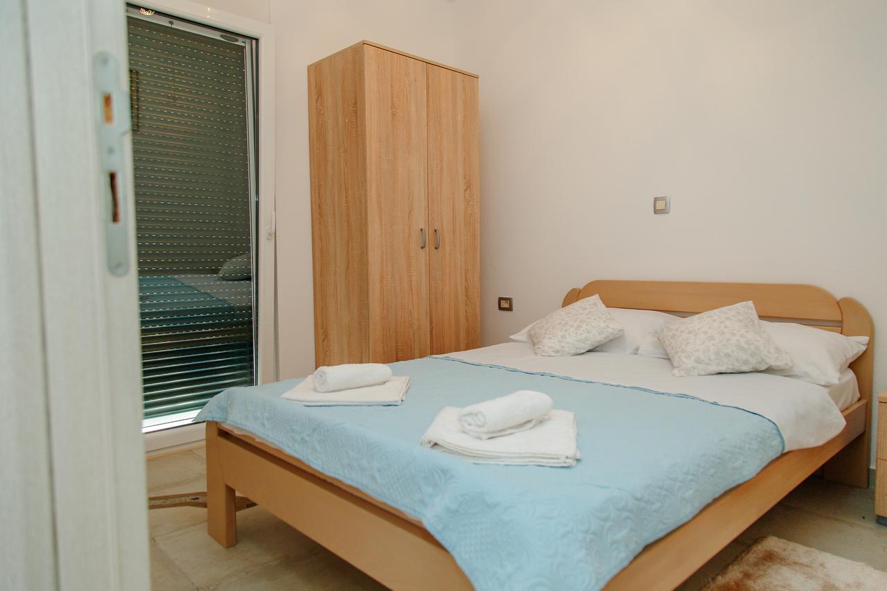 Apartmani Mozaici Risan Εξωτερικό φωτογραφία