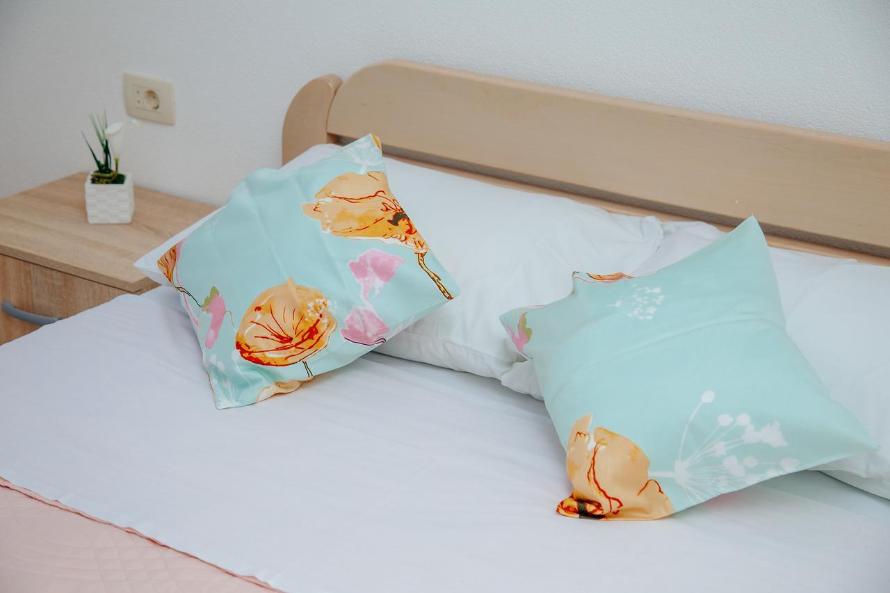 Apartmani Mozaici Risan Εξωτερικό φωτογραφία
