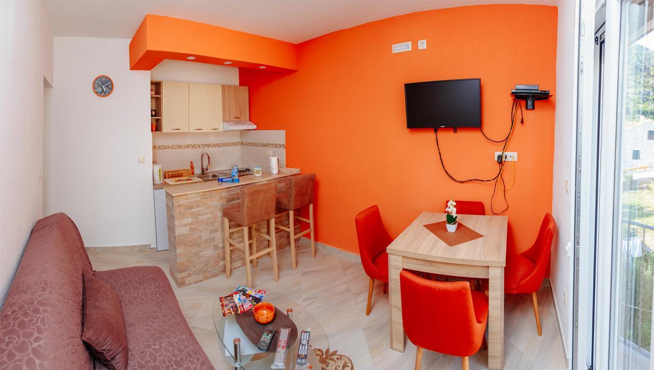 Apartmani Mozaici Risan Εξωτερικό φωτογραφία